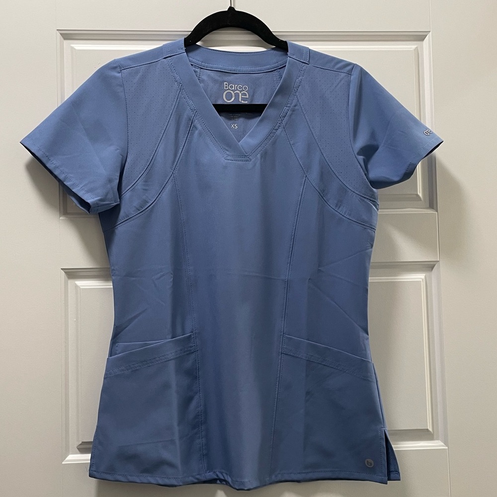 Barco One Scrub Top